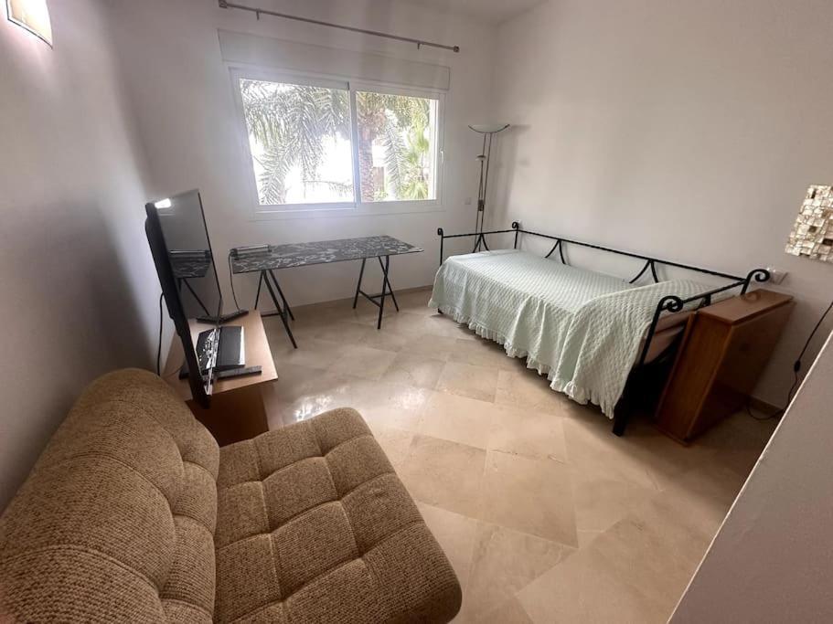 Costalita Beach Apartamento En Estepona Exterior photo