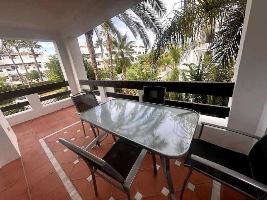 Costalita Beach Apartamento En Estepona Exterior photo