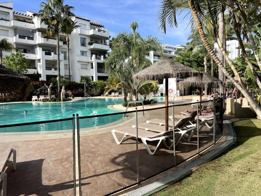 Costalita Beach Apartamento En Estepona Exterior photo